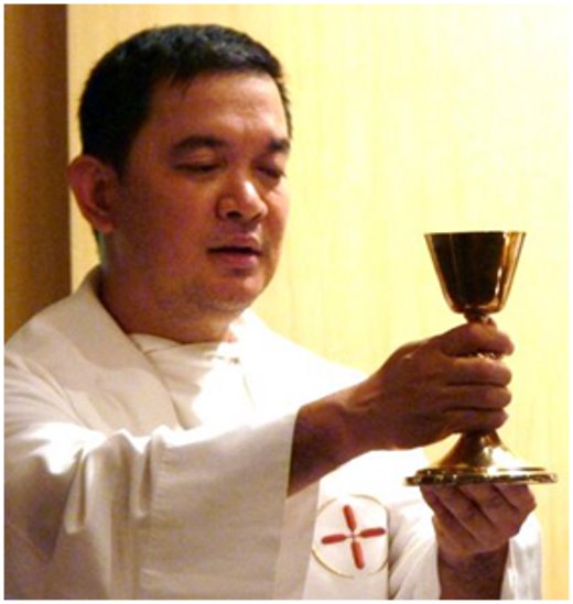 Fr Lester at missioning mass