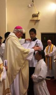 Gregory Tan SJ ordained