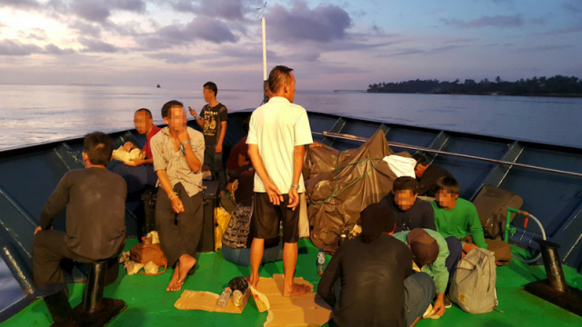 Fishermen believed to be victims of trafficking are moved from Benjina to Tual. Source: IOM