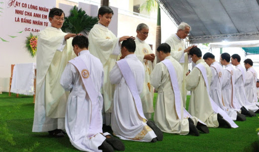 Vietnam ordinations August 2016