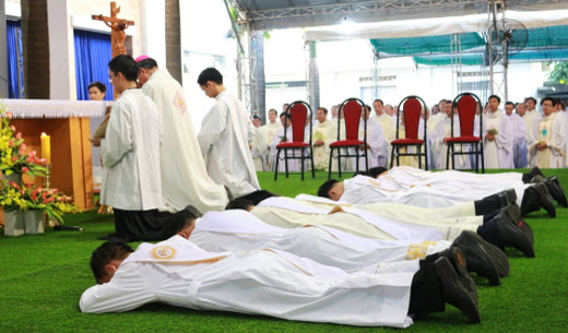 Vietnam ordinations August 2016