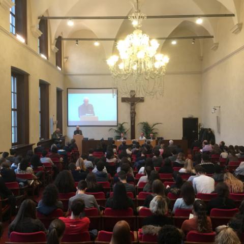 Fr Franz Magnis-Suseno SJ delivers a speech at the Matteo Ricci Award