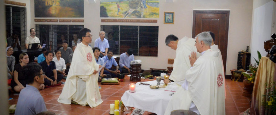 Fr Tae-jin Kim SJ makes his final vows