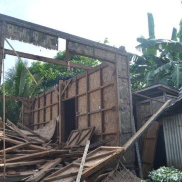 Disassembling temporary shelters, a crucial element in safe relocation to new houses
