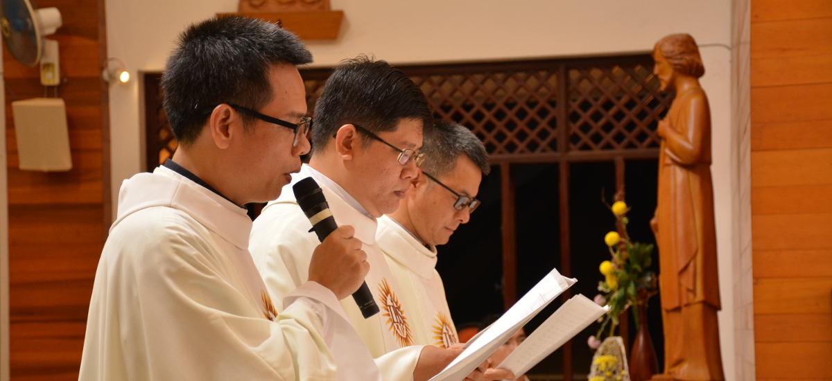 three-jesuits-pronounce-final-vows-in-vietnam-jesuit-asia-pacific