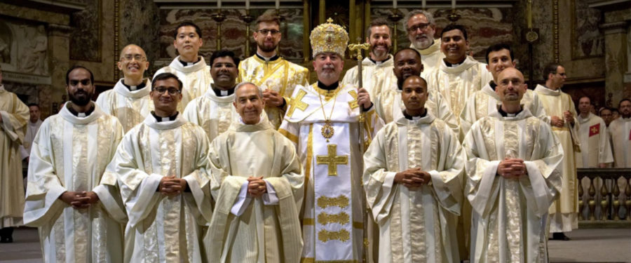 Eccomi: 12 new deacons in Rome