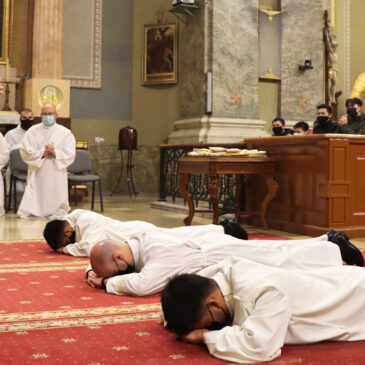 Two Vietnamese Jesuits ordained as deacons in Hungary