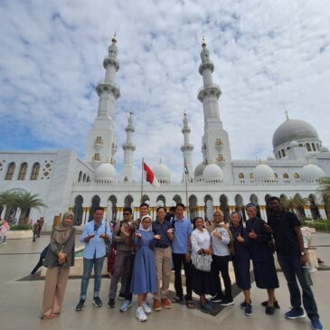 The Sheikh Zayed Grand Mosque in Solo: An icon of moderate Islam